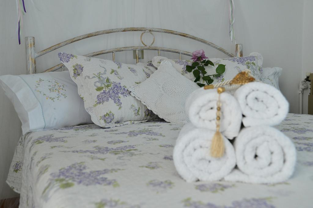 Noble Inn Loutraki  Phòng bức ảnh